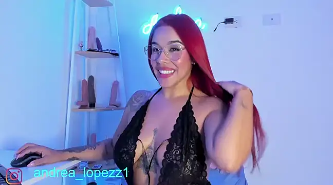 andrea lopezz  online show from 12, 12, 2024