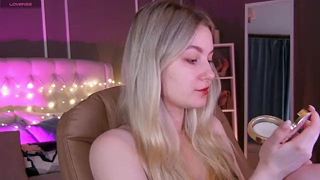 elinanortas online show from 9, 2, 2025