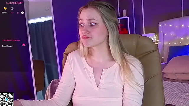 elinanortas online show from 12, 3, 2025