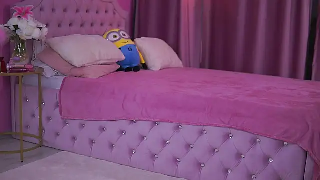 AshleySinn online show from 19, 3, 2025