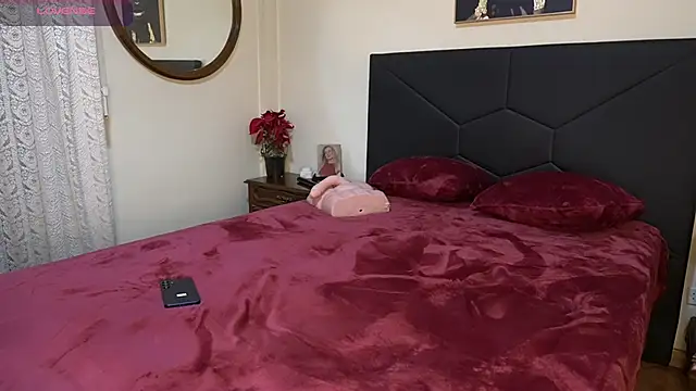 adellle online show from 22, 12, 2025