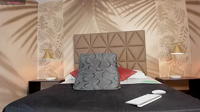 Scarleett 22 online show from 25, 2, 2025