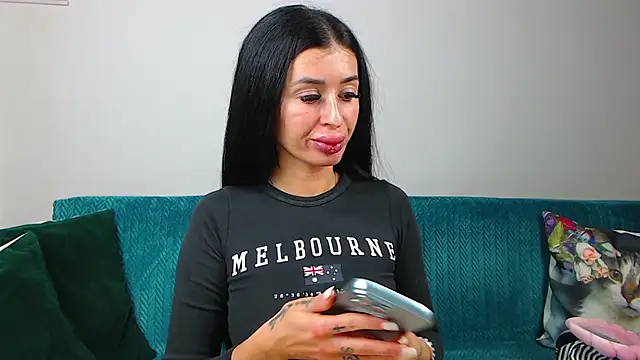 SaraDaisy online show from 7, 2, 2026