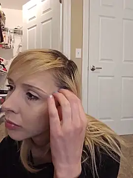 AmethystFoxx online show from 21, 5, 2026