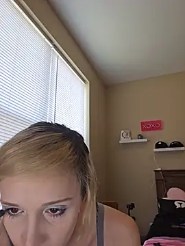 AmethystFoxx online show from 29, 5, 2026