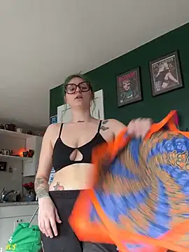 itsbabydashh online show from 24, 3, 2026