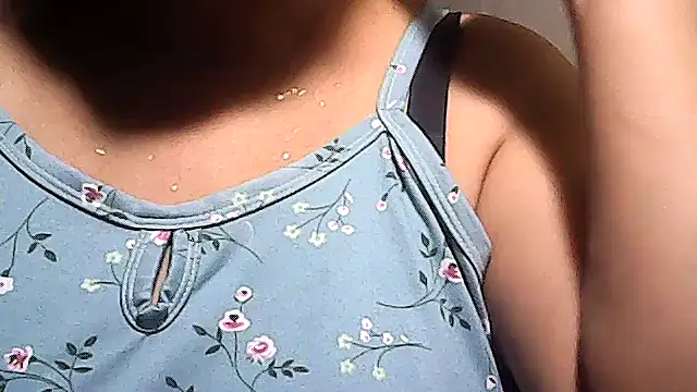 sweetsosie18 online show from 15, 12, 2025