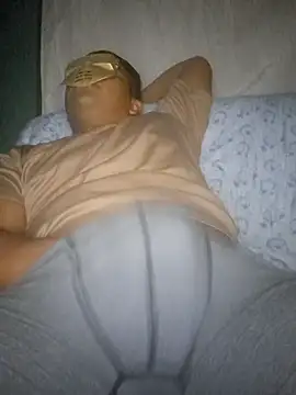 Efrain2090 online show from 22, 9, 2025