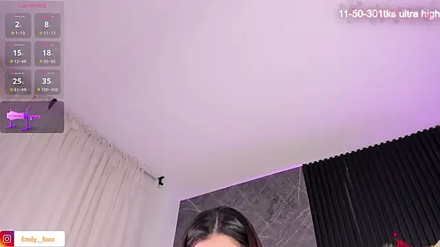 emily fox1 online show from 15, 12, 2024