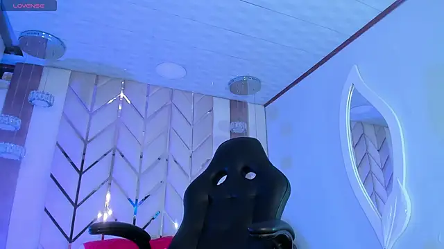 MichaelBear  online show from 7, 1, 2025