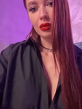 Snapshot of Emma_Catt chatting on 2, 12, 2025 Emma Catt online show from 2, 12, 2025