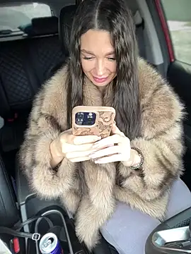 Emma Catt online show from 19, 3, 2026