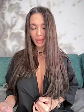 Emma Catt online show from 26, 3, 2026