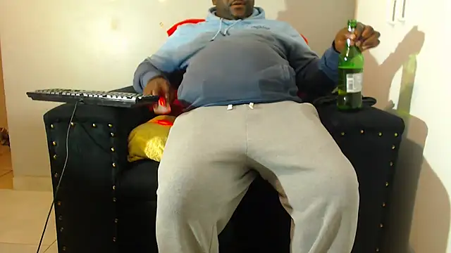 zuluboyxx online show from 19, 7, 2026