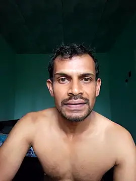 Snapshot of wasaa083 chatting on 14, 11, 2025 wasaa083 online show from 14, 11, 2025