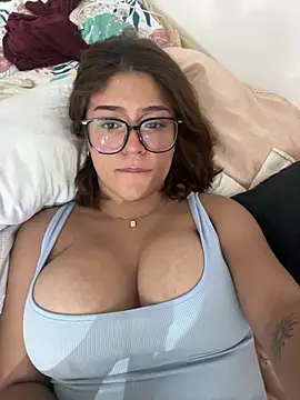 Juliana News online show from 9, 8, 2026