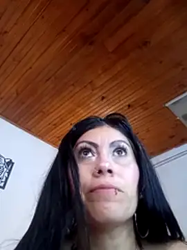 Tania mature online show from 18, 3, 2026