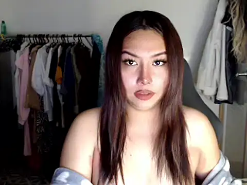 urqueendominant online show from 24, 2, 2025