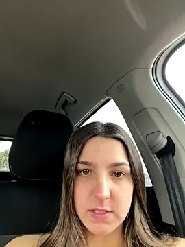 DoriDeluxe66 online show from 17, 11, 2025