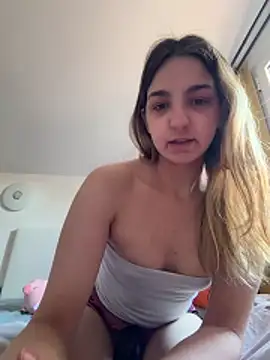 DoriDeluxe66 online show from 16, 3, 2026