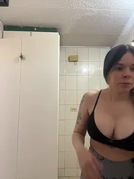 carolina16love online show from 18, 6, 2026