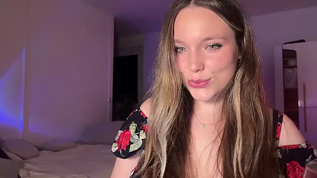 Snapshot of Sara_Browney chatting on 30, 1, 2025 Sara Browney online show from 30, 1, 2025