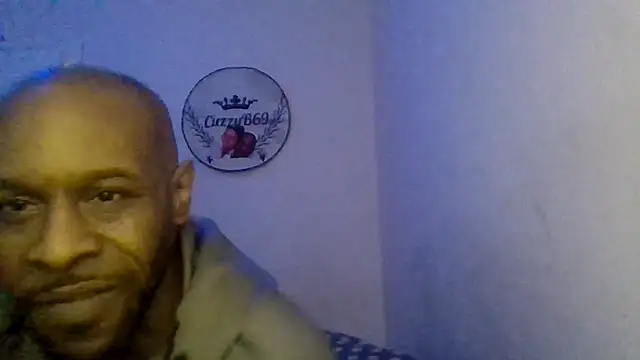 CuzzyB69 online show from 28, 11, 2025