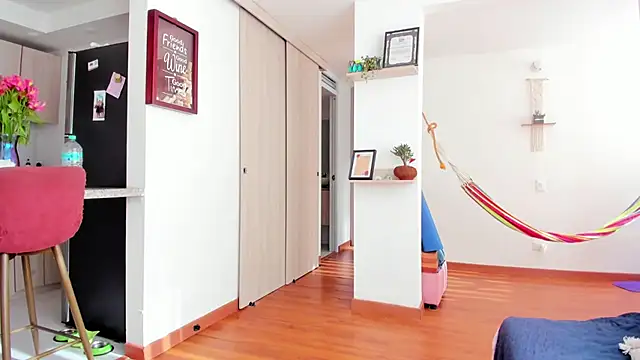 karlye 5 online show from 19, 2, 2025