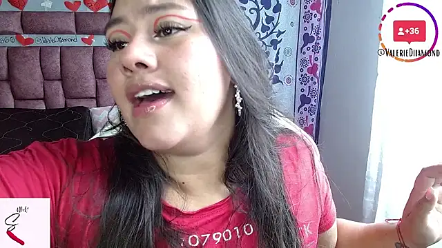 Snapshot of ValerieDiiamond chatting on 9, 9, 2025 ValerieDiiamond online show from 9, 9, 2025