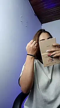 Emiily W online show from 9, 12, 2024