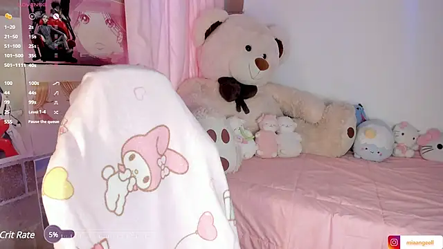 mia angel  online show from 23, 12, 2024