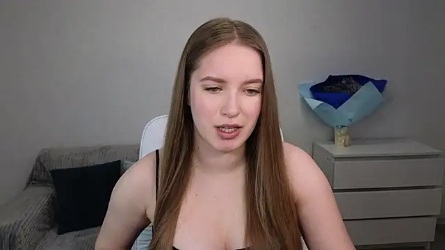 EvaMaddison online show from 9, 1, 2025