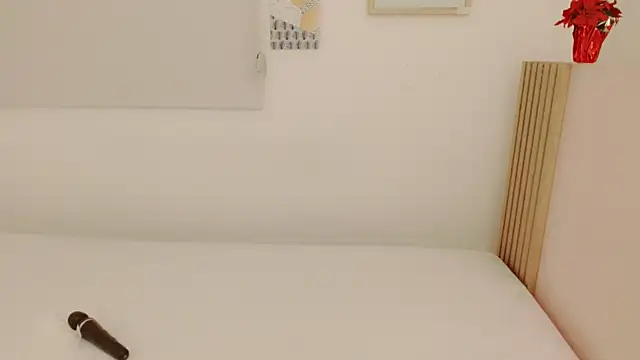 Snapshot of Elen__Sweet chatting on 19, 10, 2025 Elen  Sweet online show from 19, 10, 2025