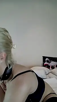 AureliaDoux online show from 9, 3, 2025