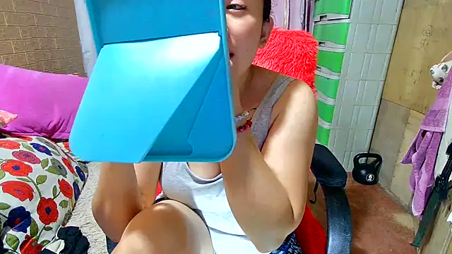 M e c e l online show from 19, 3, 2025