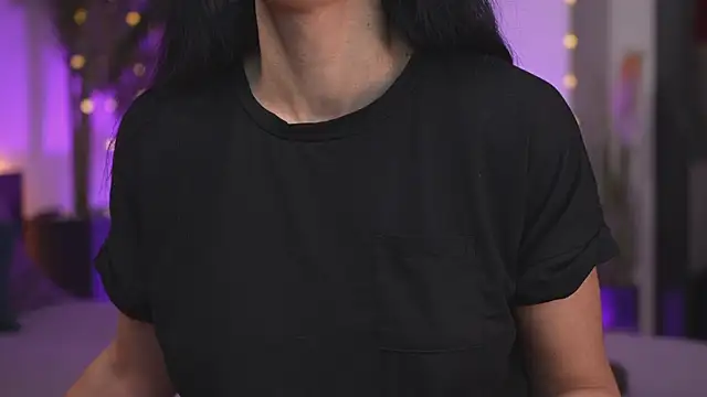 Lorettelorena online show from 1, 2, 2026