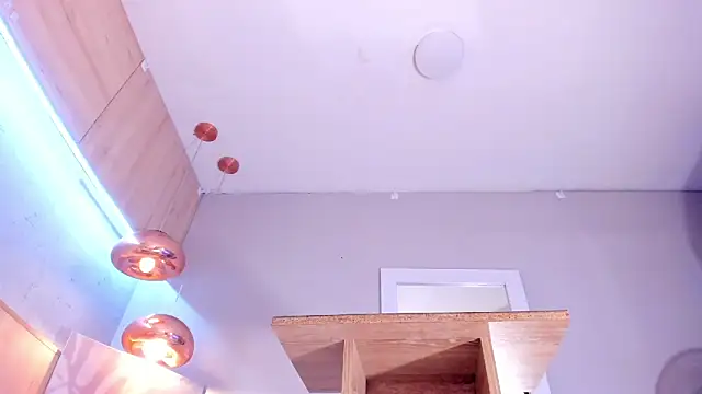 bonie lov online show from 26, 1, 2025