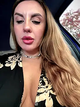 Snapshot of Kalli_Fornia chatting on 16, 10, 2025 Kalli Fornia online show from 16, 10, 2025