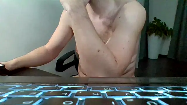 Snapshot of Horney_boy86 chatting on 3, 3, 2025 Horney boy86 online show from 3, 3, 2025