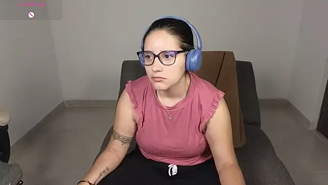 blue  moon  online show from 24, 9, 2025