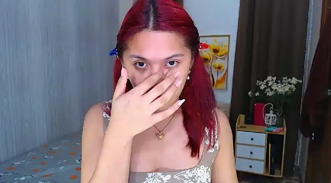 xXCathyJennerXx online show from 7, 12, 2024