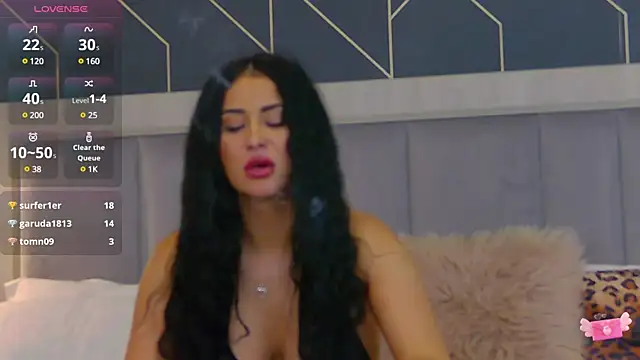 EmyLaveau online show from 8, 2, 2025