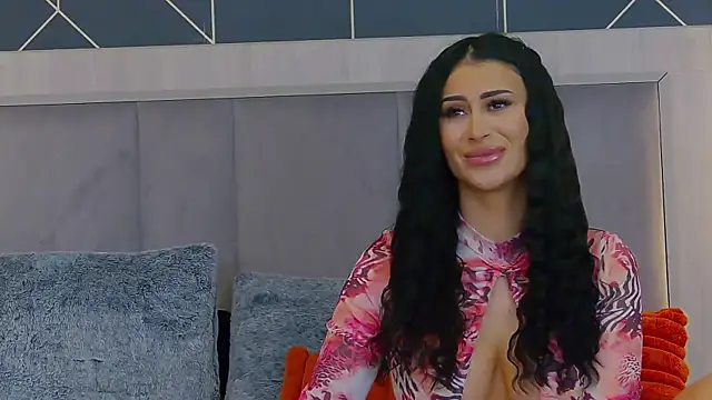 EmyLaveau online show from 24, 2, 2026