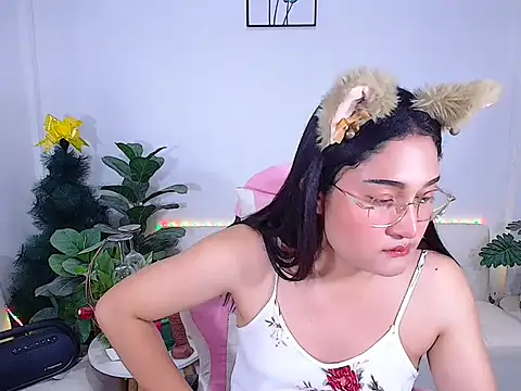 plysaithailand online show from 1, 12, 2025