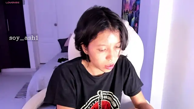 Snapshot of Ashlleycam_ chatting on 5, 12, 2024 Ashlleycam  online show from 5, 12, 2024