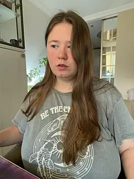 remirann  online show from 21, 10, 2025