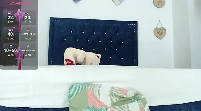 QueenSquirt  online show from 10, 12, 2024