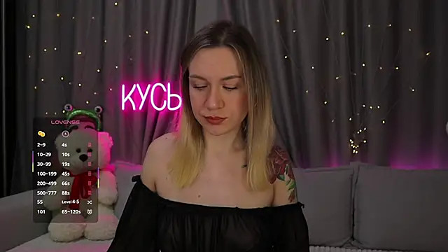  LadyMargo  online show from 25, 2, 2026