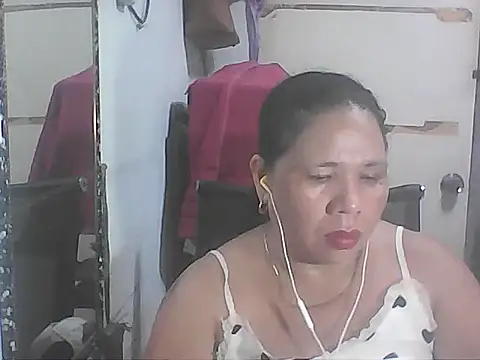 hotwet mama4uxx online show from 9, 1, 2026