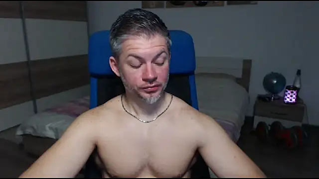 RobbyShawz online show from 11, 3, 2025